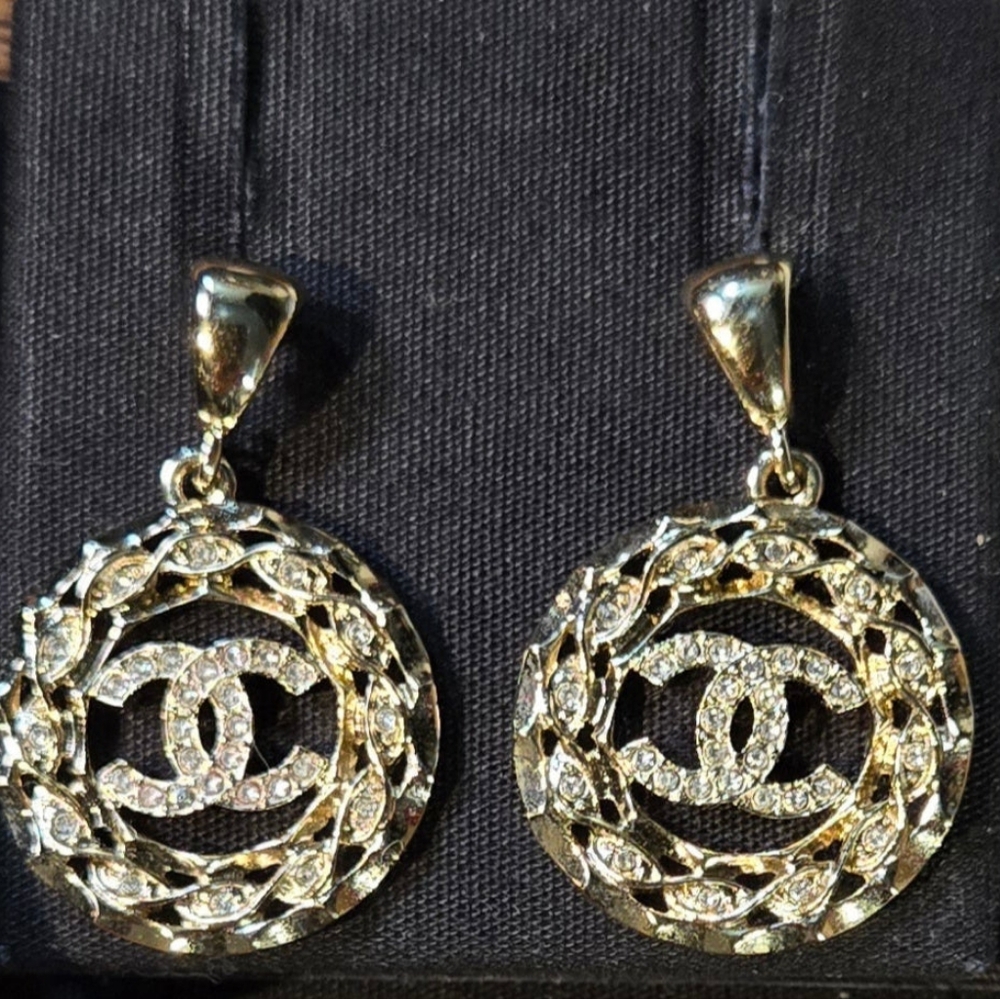 #44a - CHANEL Coco Mark Rhinestone Earrings Silver - Picture 9 of 15